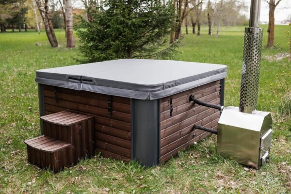 HOTTUB 202CM EXTERN, Lokeren