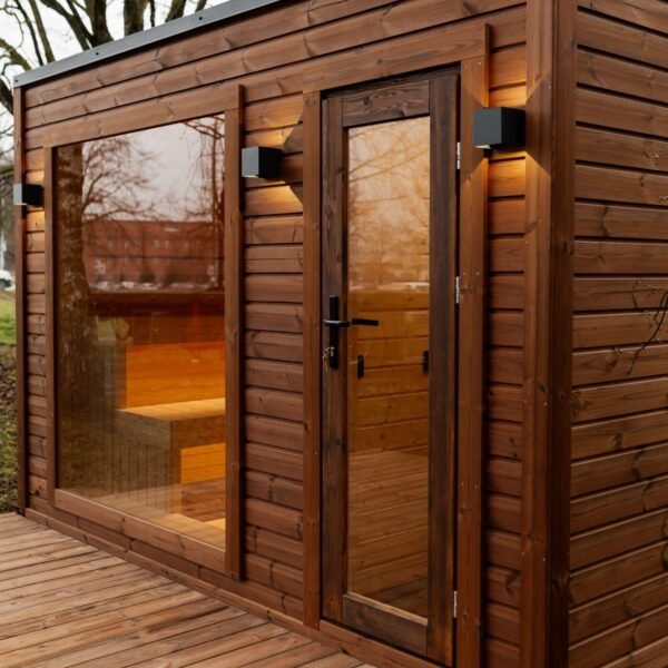 Isoleret Udendørs Sauna, 2.45M x 3.4M, Freja